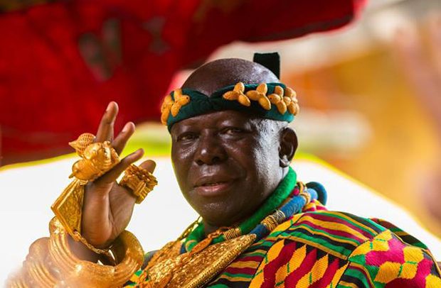 Stop begging politicians for favours - Otumfuo to chiefs