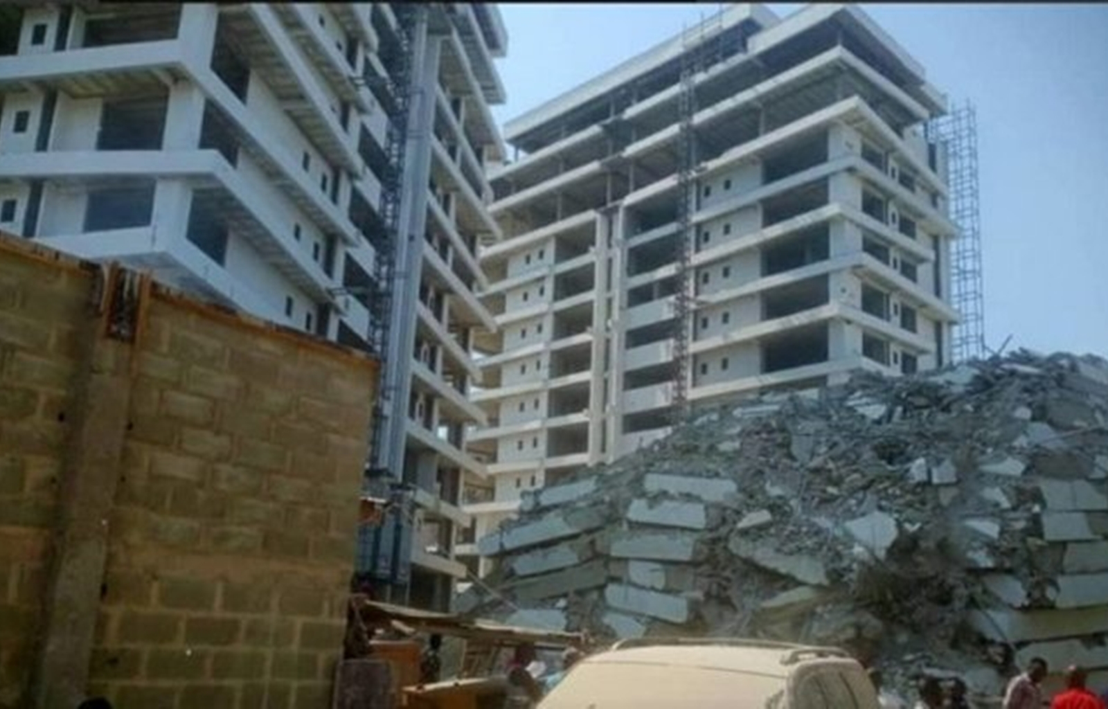 Collapsed building had approval for 21 floors