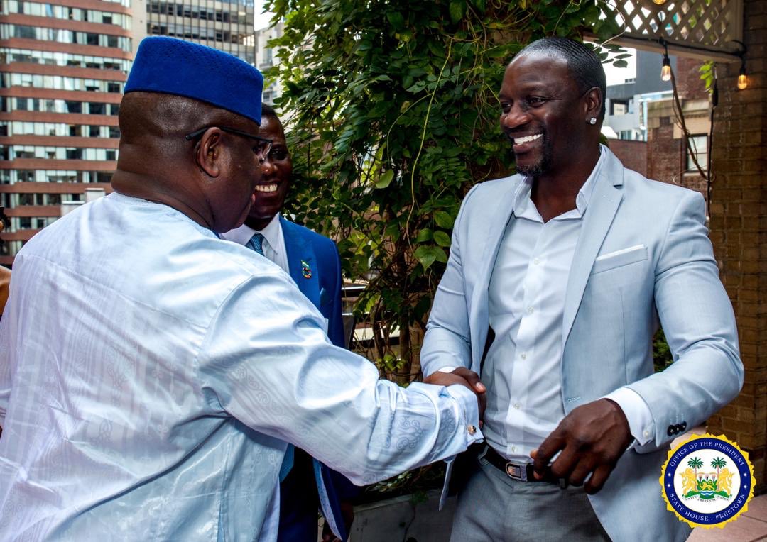 Akon support Sierra Leone's president with 7500 solar and traffic lights