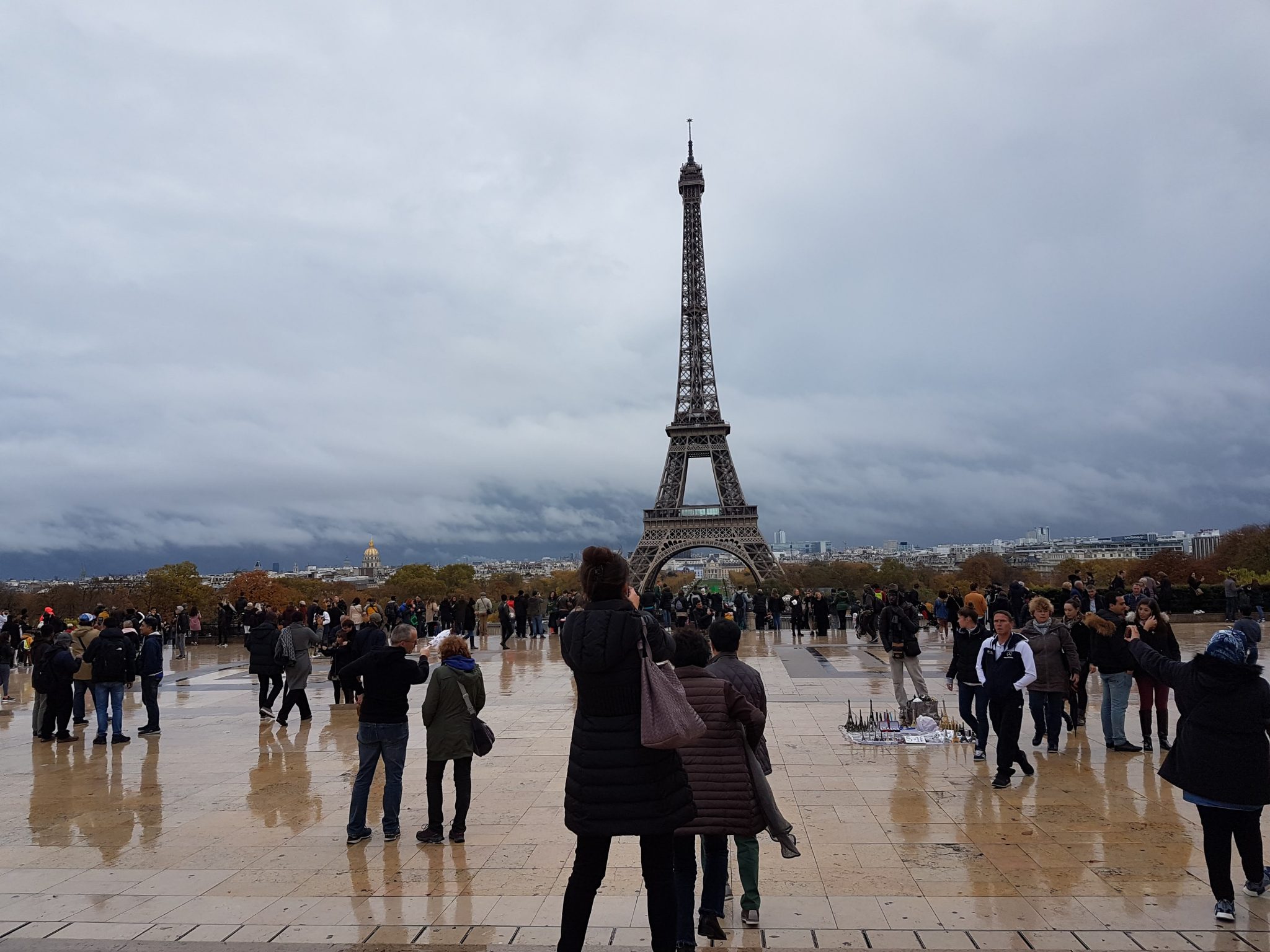 Paris Tour Climbing the Eiffel Tower, Highlights & Facts